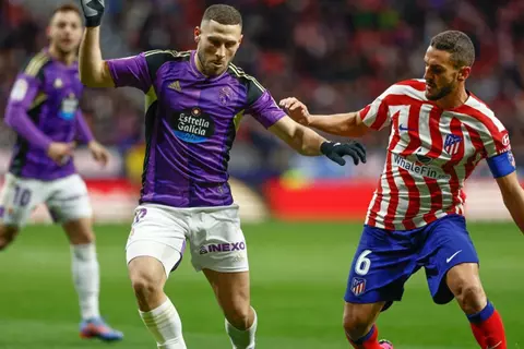استجابةً لغضب الجماهير.. نادٍ ألماني يتراجع عن التعاقد مع لاعب الكيان الصهيوني